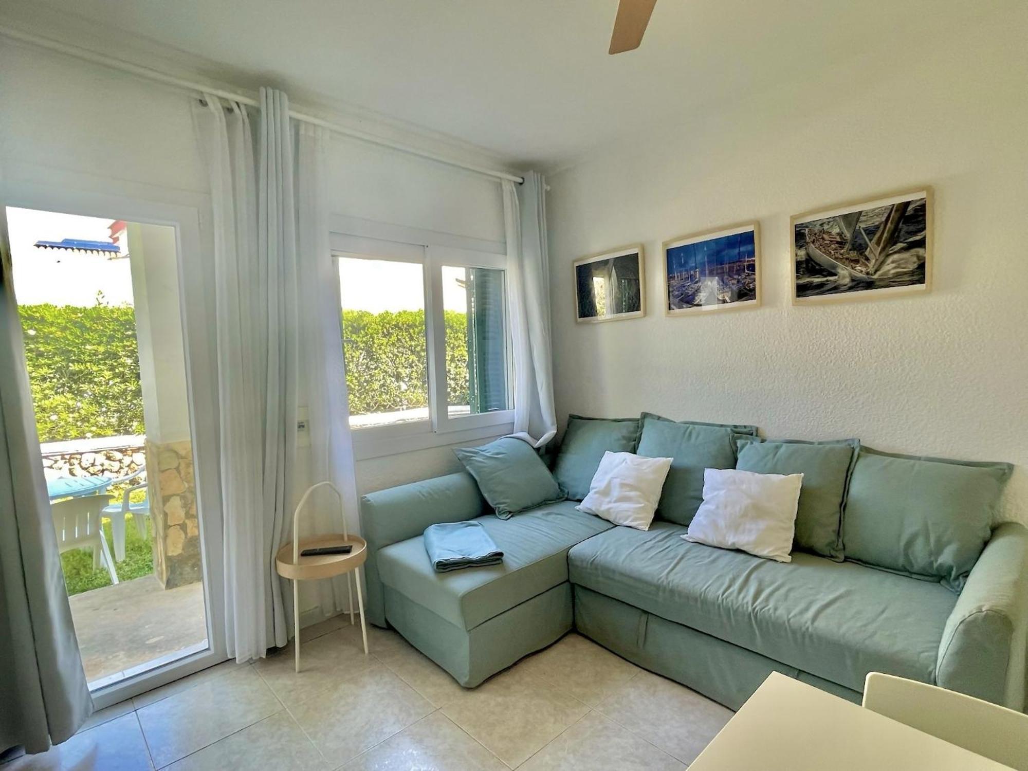 Apartamento bajo con jardín y piscina - FORCAT. Ciutadella  Exterior foto